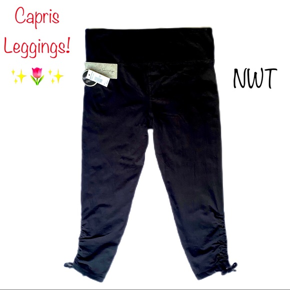 New NWT Shaping Capris Leggings, 92% Cotton, Black, Women's Large, Fits M/L - Picture 1 of 5